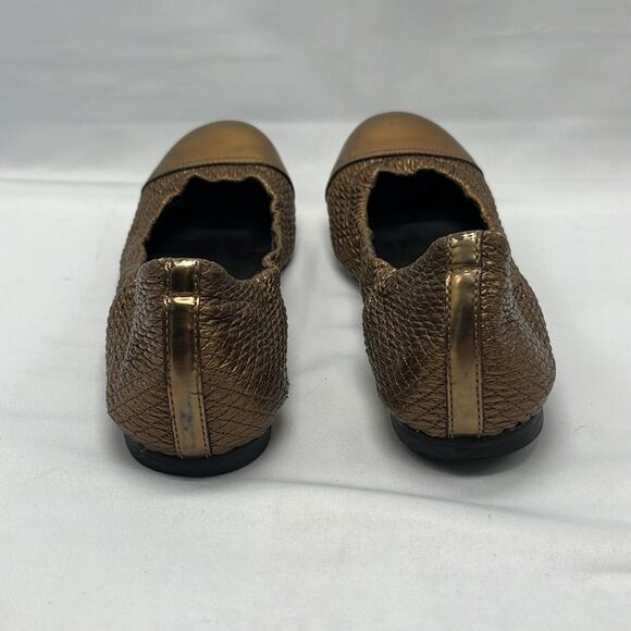 Metallic Gold Tory Burch Quilted Ballet Flats - Picture 3 of 11